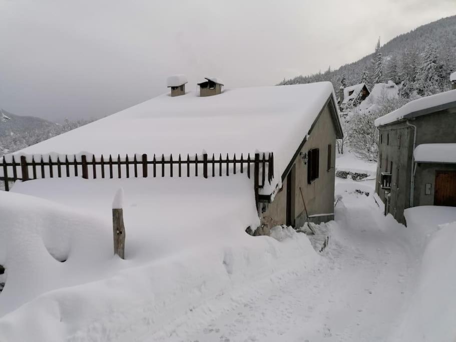 Chalet Del Paese Incantato Moncenisio Exterior photo